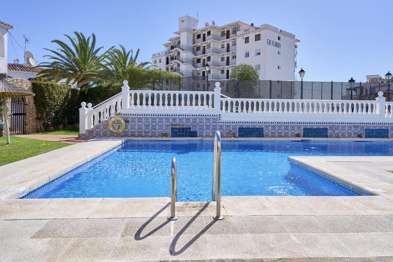 Casa Lena Town House With Pool Villa Nerja Exterior photo